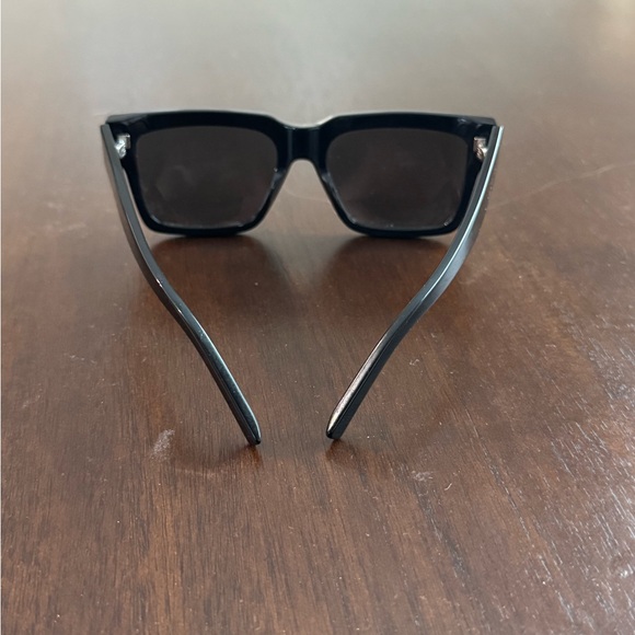 COPY - Givenchy Black Sunglasses - Picture 8 of 9